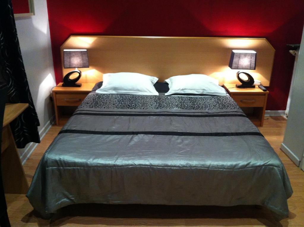 Hotel Carlone Nizza Zimmer foto