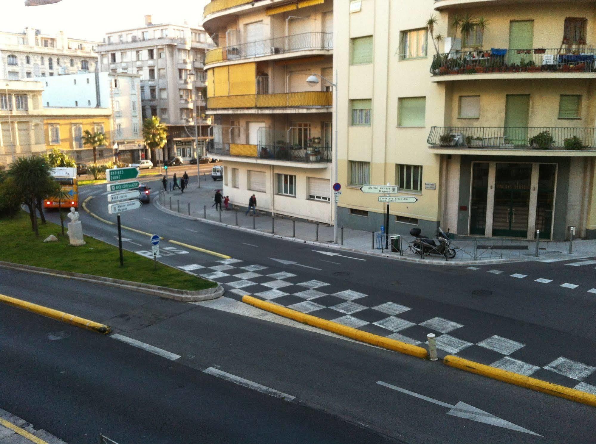 Hotel Carlone Nizza Exterior foto